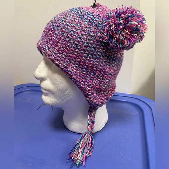 NWT Double Pom Critter Knit Beanie Kids Winter Wear Hat 24/7 Life Skiing - Picture 3 of 8
